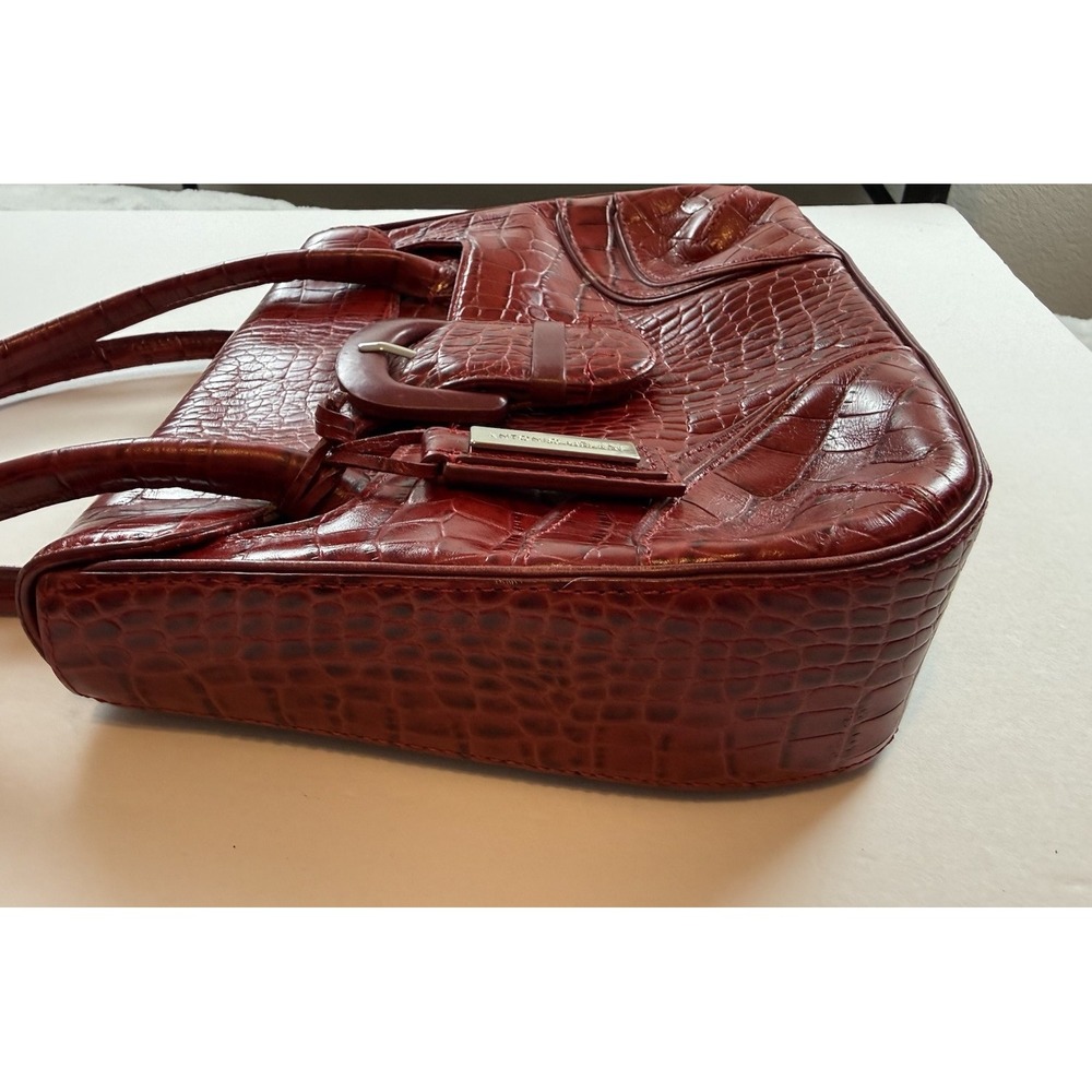 Antonio Melani Y2K Vintage Red Leather Croc Embossed Buckle Satchel Handbag - Picture 8 of 11